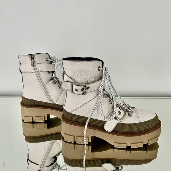 Vince Camuto Leather Boots - Picture 4 of 8